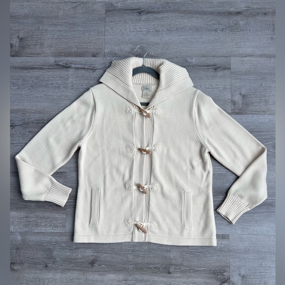 L.L. Bean Sweaters - L.L.Bean collared toggle button cardigan in cream/ivory 100% cotton Size L